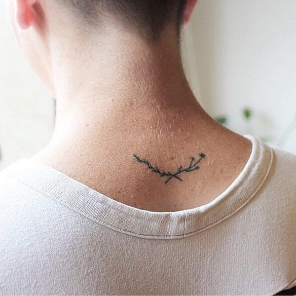 Featured image of post Tatuajes En La Espalda Para Hombres Letras Chinas El s mbolo de tu h roe favorito