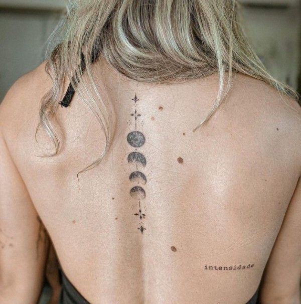 Tatuajes en la espalda con significados y diseños 2023