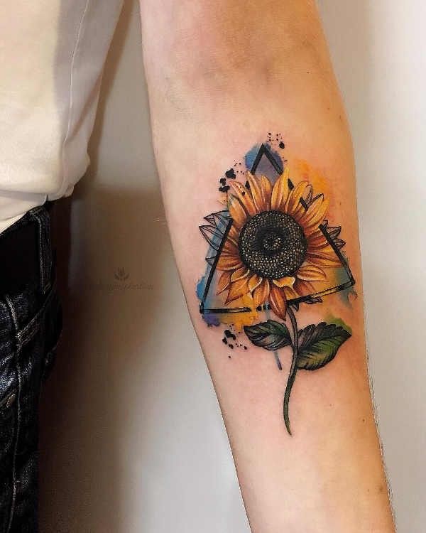 Diseños tatuajes de girasoles con significado e ideas 2023